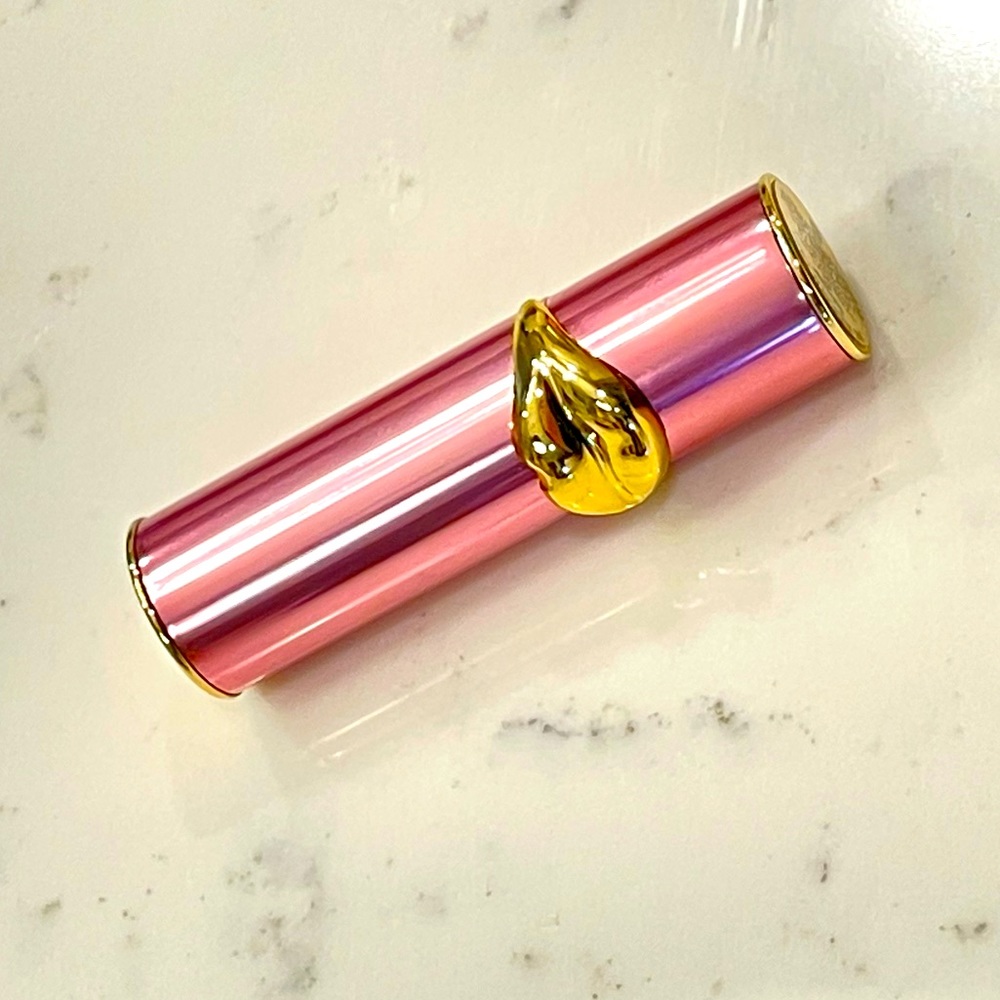 Pat McGrath Lip Fetish Divinyl Shine Nude Venus